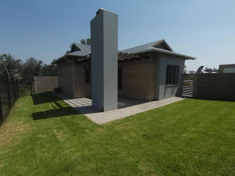 3 Bedroom Property for Sale in Hansmoeskraal Western Cape